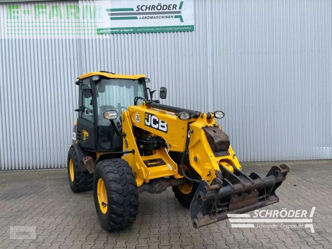 JCB tm 180 agri - מיני מחפר: תמונה 2 JCB tm 180 agri - מיני מחפר: תמונה 2