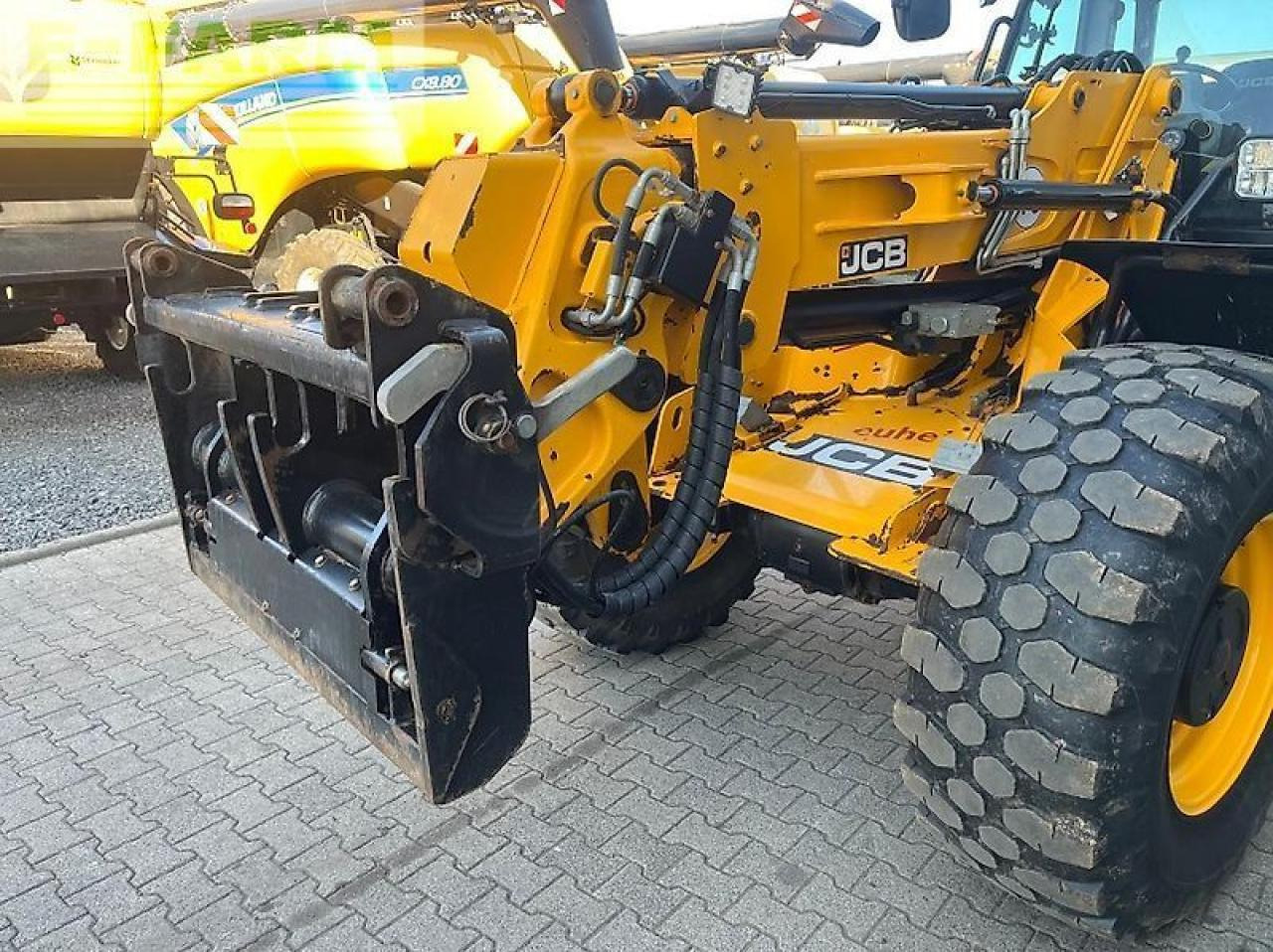 JCB tm 420 agri t4f - מפעיל טלסקופי: תמונה 5 JCB tm 420 agri t4f - מפעיל טלסקופי: תמונה 5