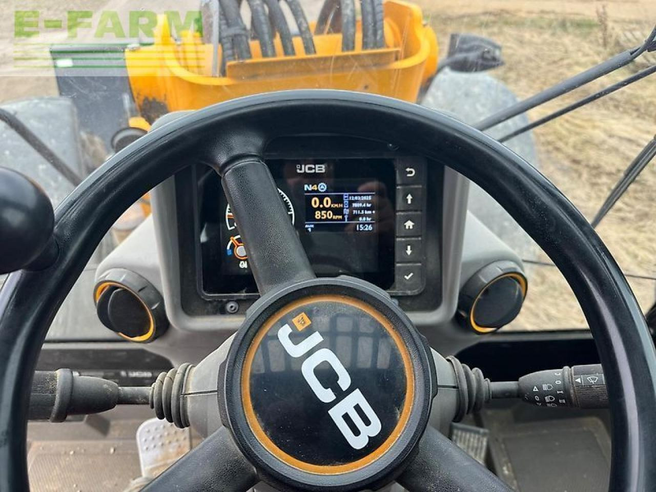 JCB tm 420 - מפעיל טלסקופי: תמונה 3 JCB tm 420 - מפעיל טלסקופי: תמונה 3