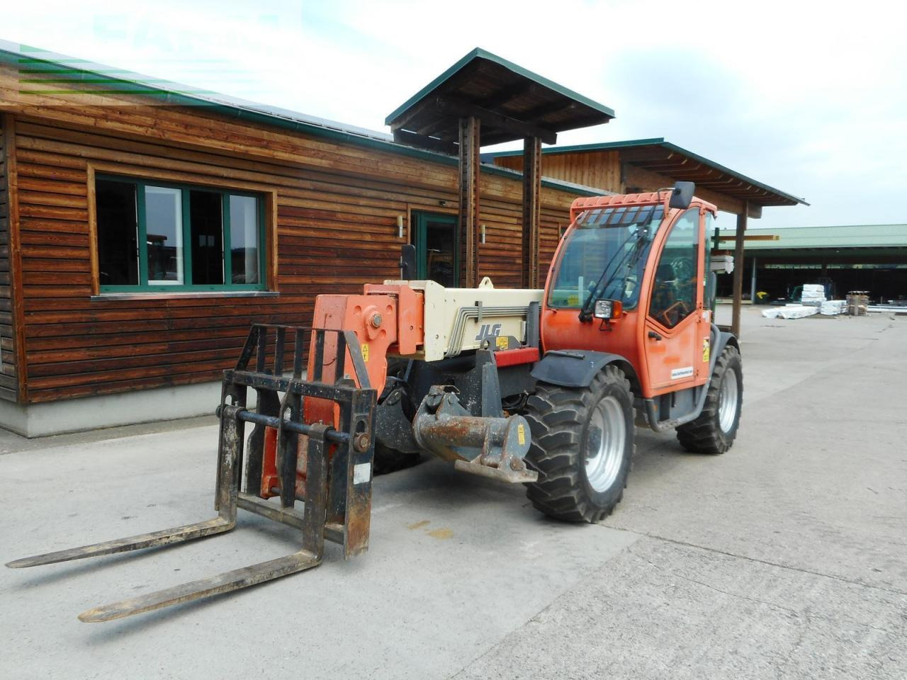 JLG jlg 3512 ( 3,5t - 12m ) - מפעיל טלסקופי: תמונה 2 JLG jlg 3512 ( 3,5t - 12m ) - מפעיל טלסקופי: תמונה 2
