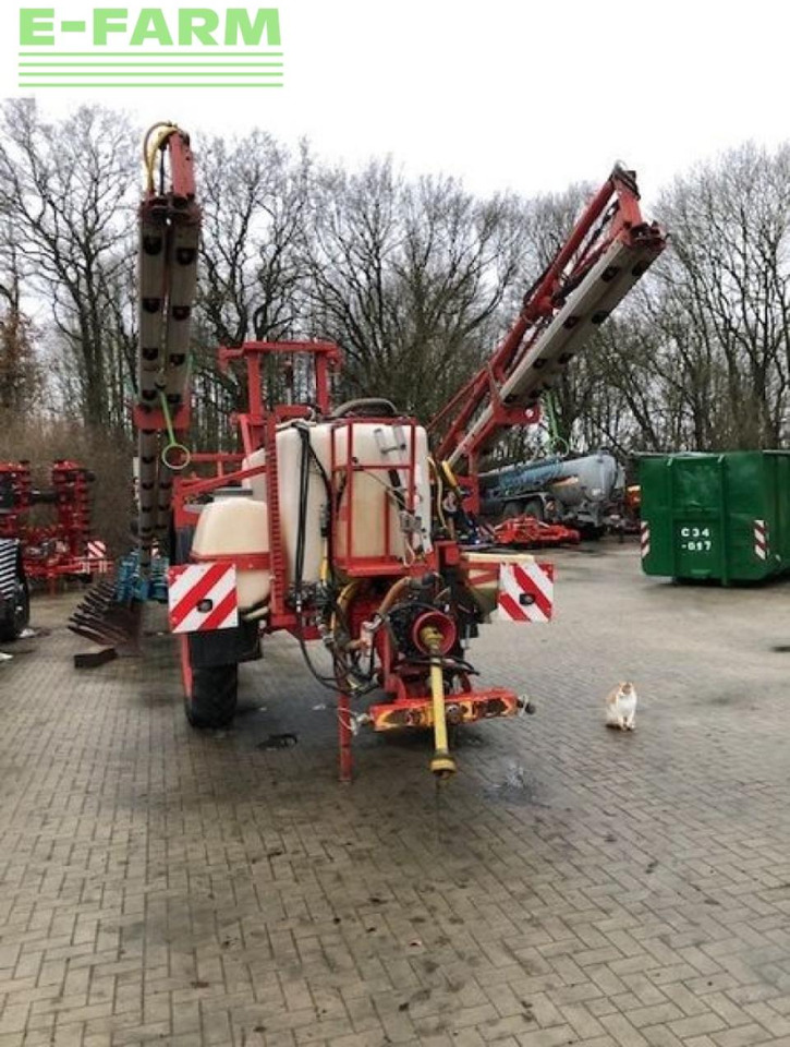Jacoby eurotrain 2600 - מרסס נגרר: תמונה 3 Jacoby eurotrain 2600 - מרסס נגרר: תמונה 3