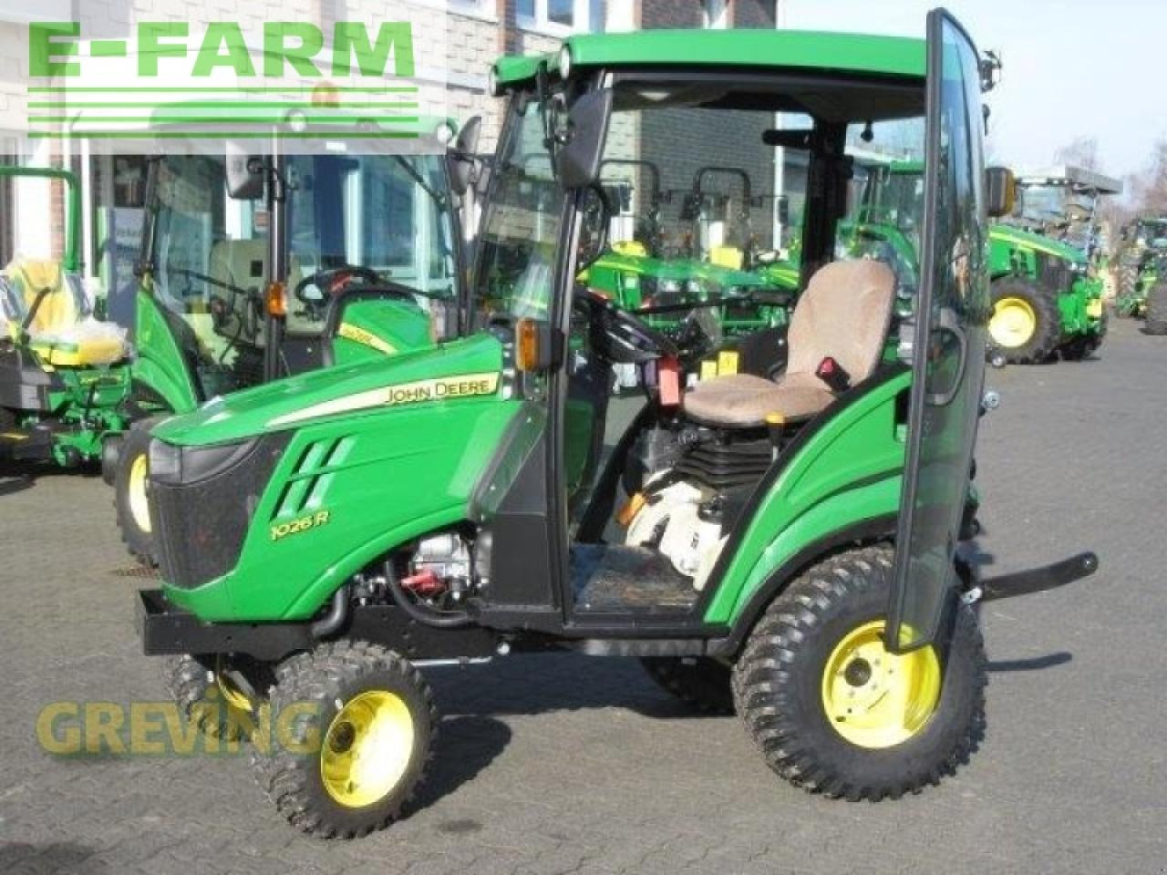 John Deere 1026r kab - טרקטור חקלאי: תמונה 3 John Deere 1026r kab - טרקטור חקלאי: תמונה 3