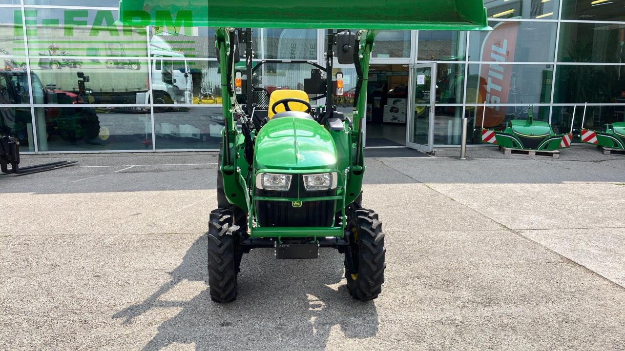 John Deere 3025E - טרקטור חקלאי: תמונה 2 John Deere 3025E - טרקטור חקלאי: תמונה 2