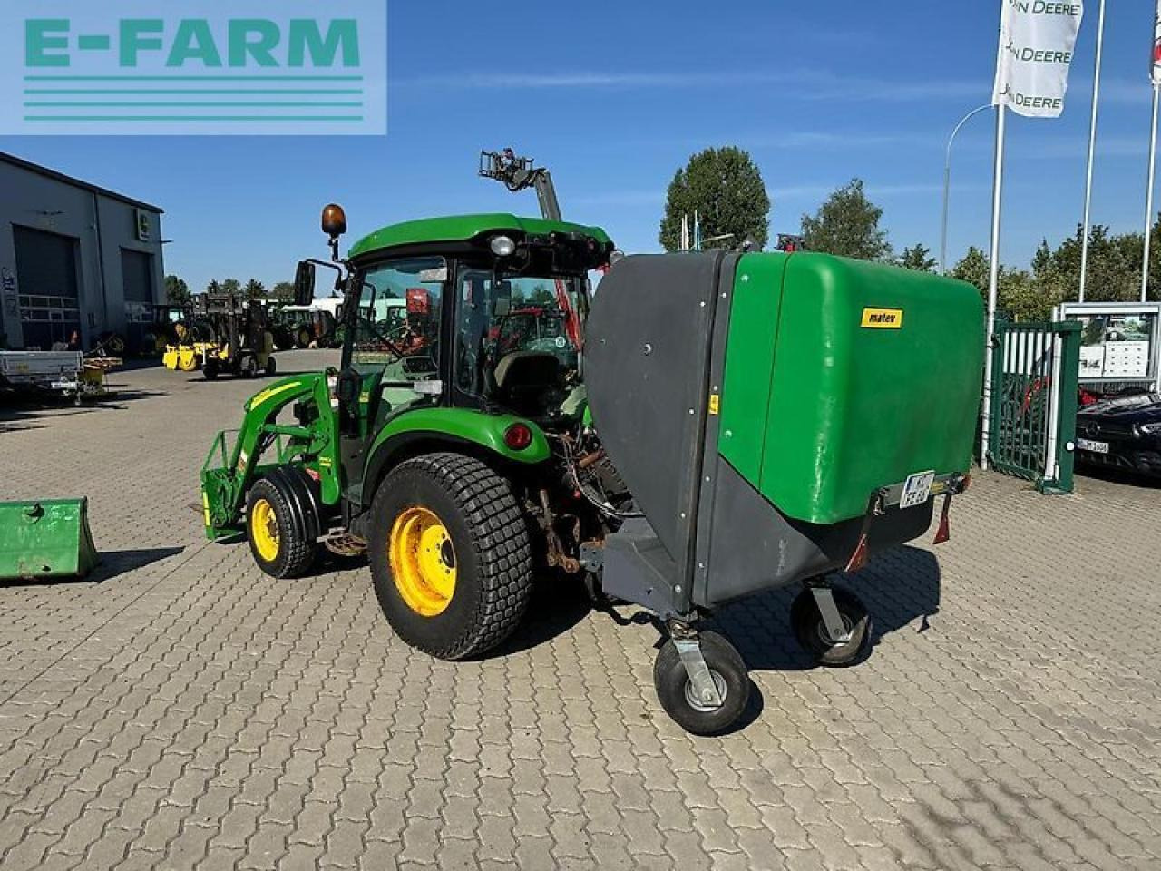 John Deere 3720 - טרקטור חקלאי: תמונה 3 John Deere 3720 - טרקטור חקלאי: תמונה 3