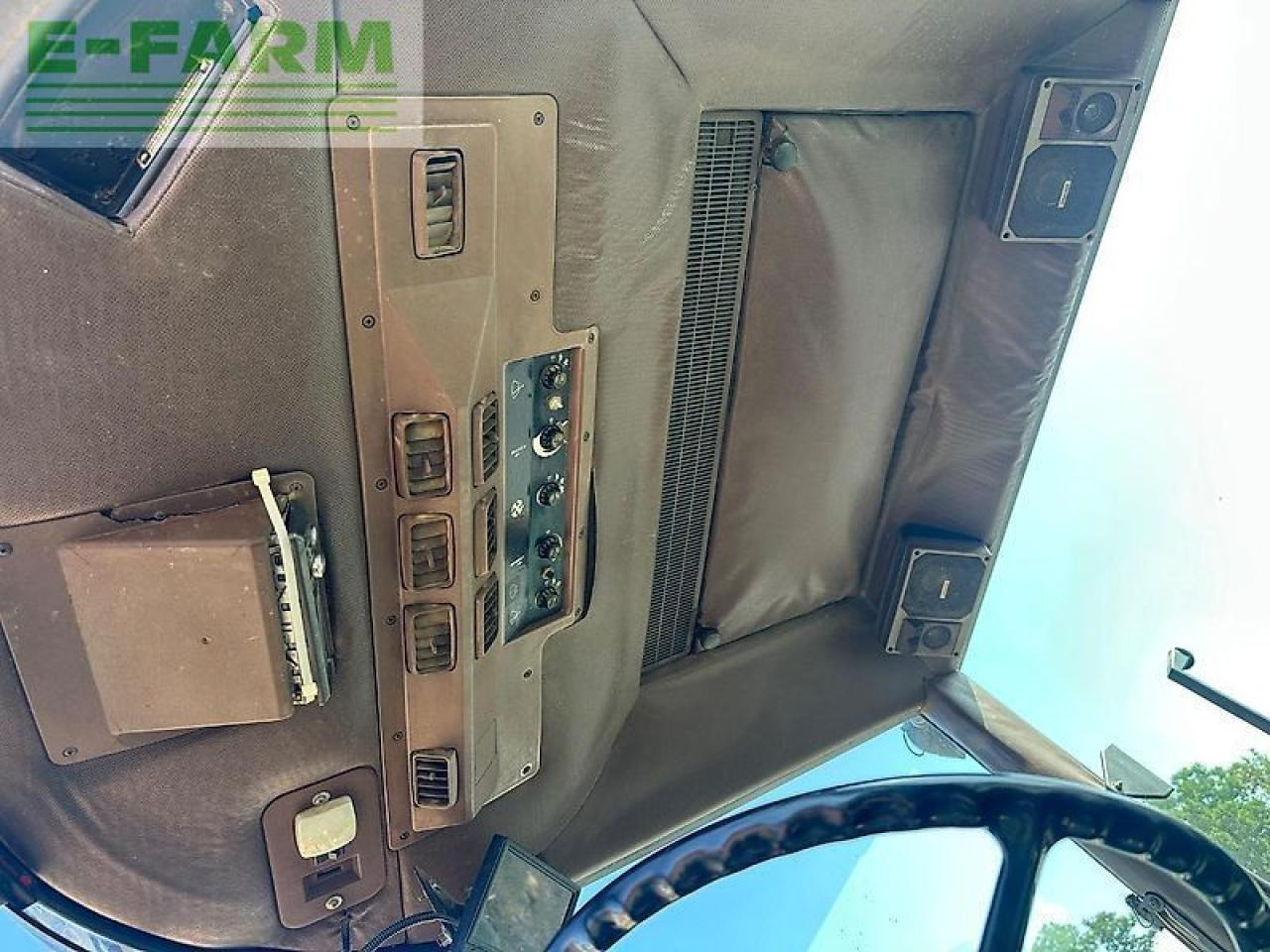 John Deere 4050 klima fronthubwerk - טרקטור חקלאי: תמונה 5 John Deere 4050 klima fronthubwerk - טרקטור חקלאי: תמונה 5
