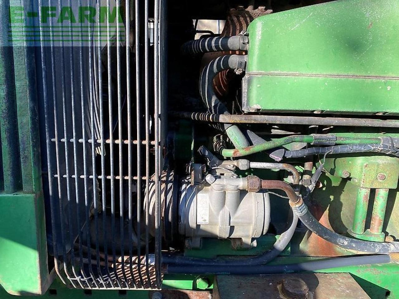 טרקטור חקלאי John Deere 4755: תמונה 16