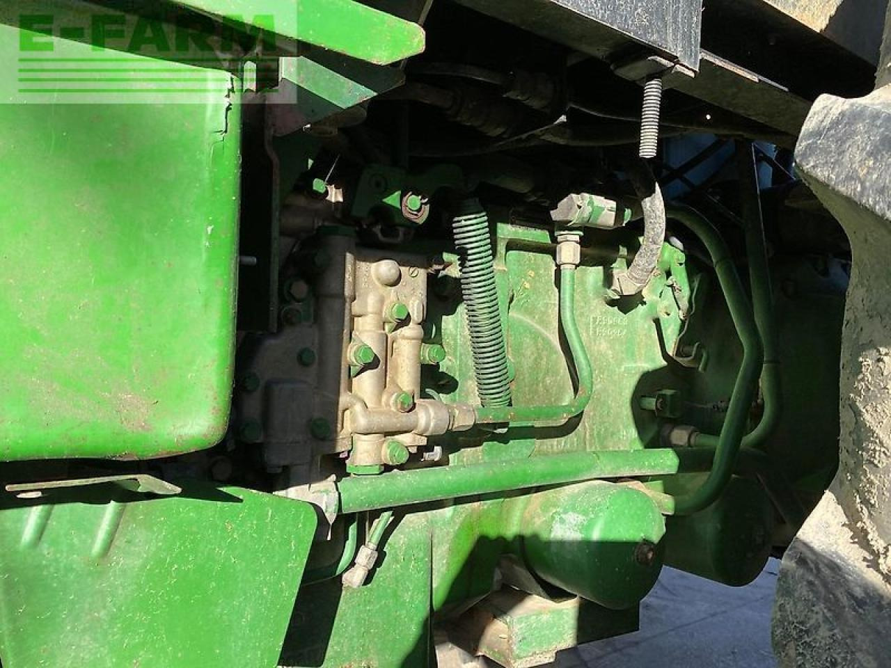 טרקטור חקלאי John Deere 4755: תמונה 18