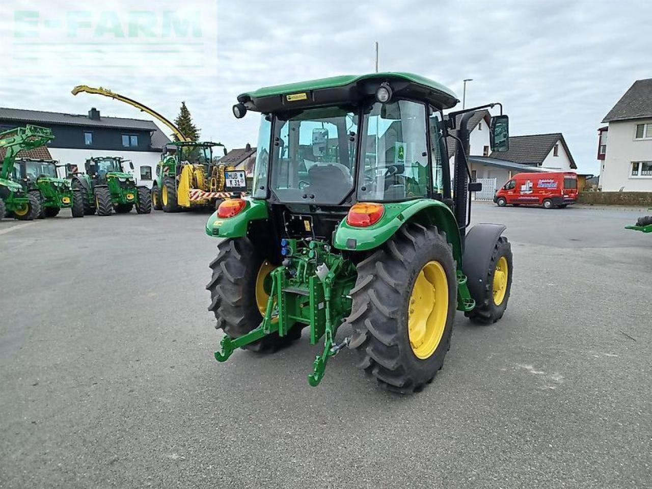 John Deere 5058e - טרקטור חקלאי: תמונה 4 John Deere 5058e - טרקטור חקלאי: תמונה 4