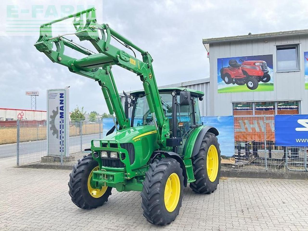 John Deere 5070m - טרקטור חקלאי: תמונה 1 John Deere 5070m - טרקטור חקלאי: תמונה 1