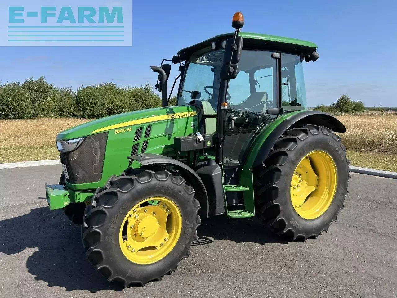 John Deere 5100m - טרקטור חקלאי: תמונה 1 John Deere 5100m - טרקטור חקלאי: תמונה 1