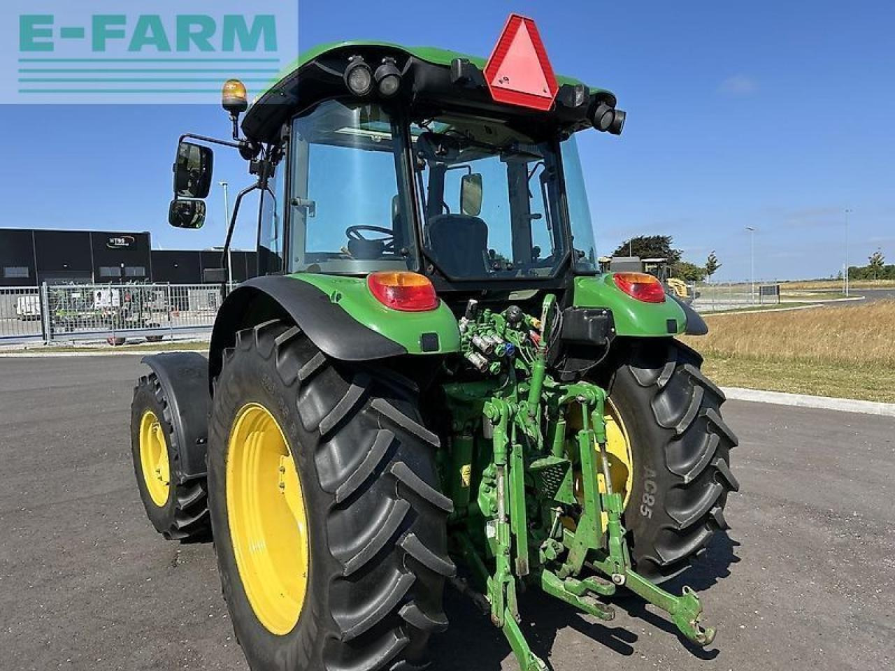 John Deere 5100m - טרקטור חקלאי: תמונה 4 John Deere 5100m - טרקטור חקלאי: תמונה 4
