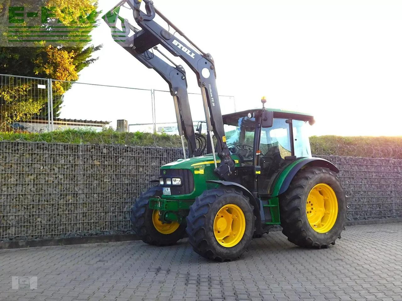 John Deere 5100r - טרקטור חקלאי: תמונה 1 John Deere 5100r - טרקטור חקלאי: תמונה 1