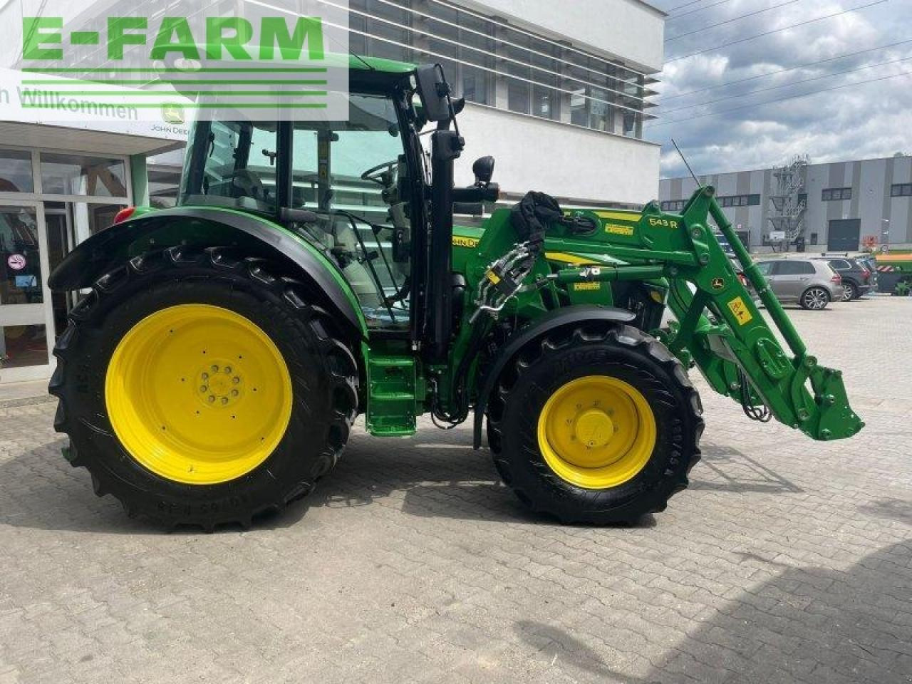 John Deere 5125r 5125 r - טרקטור חקלאי: תמונה 4 John Deere 5125r 5125 r - טרקטור חקלאי: תמונה 4