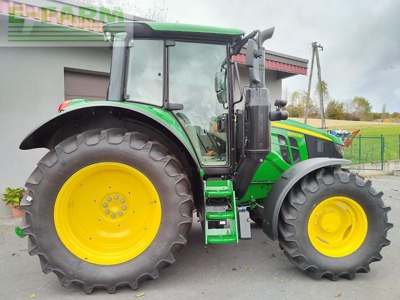 John Deere 6100m - טרקטור חקלאי: תמונה 5 John Deere 6100m - טרקטור חקלאי: תמונה 5