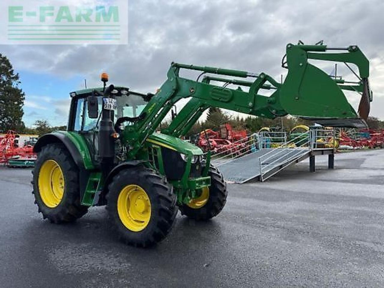 John Deere 6100m - טרקטור חקלאי: תמונה 4 John Deere 6100m - טרקטור חקלאי: תמונה 4
