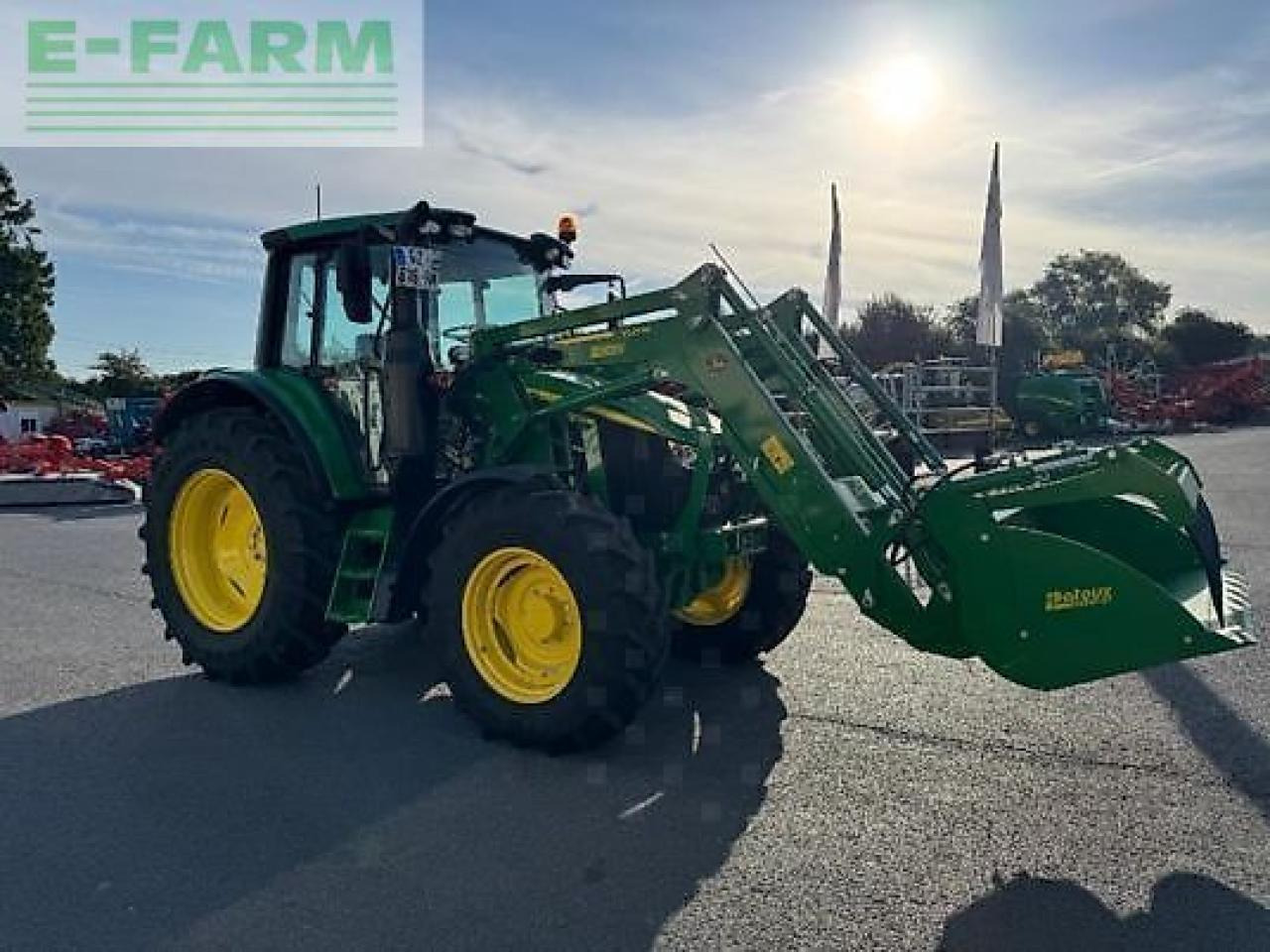 John Deere 6100m - טרקטור חקלאי: תמונה 3 John Deere 6100m - טרקטור חקלאי: תמונה 3