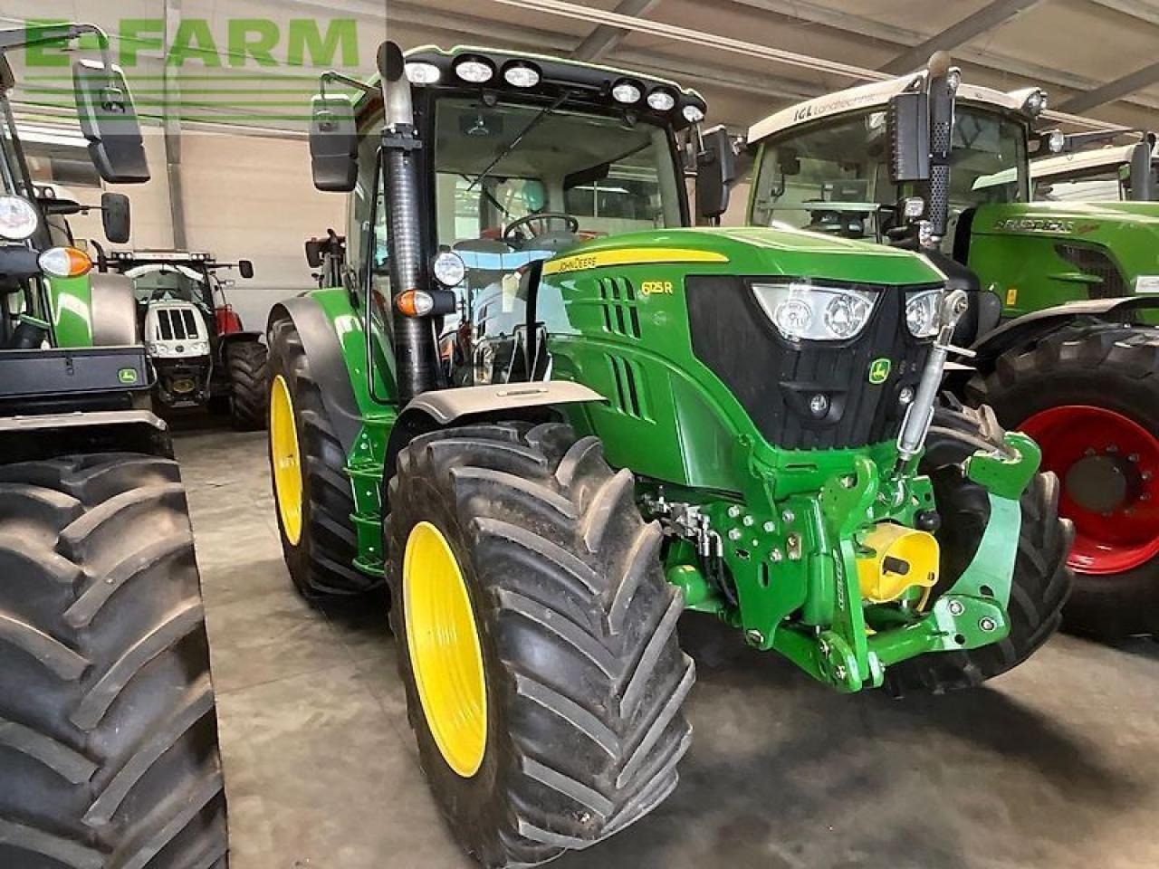 John Deere 6125 r - טרקטור חקלאי: תמונה 1 John Deere 6125 r - טרקטור חקלאי: תמונה 1