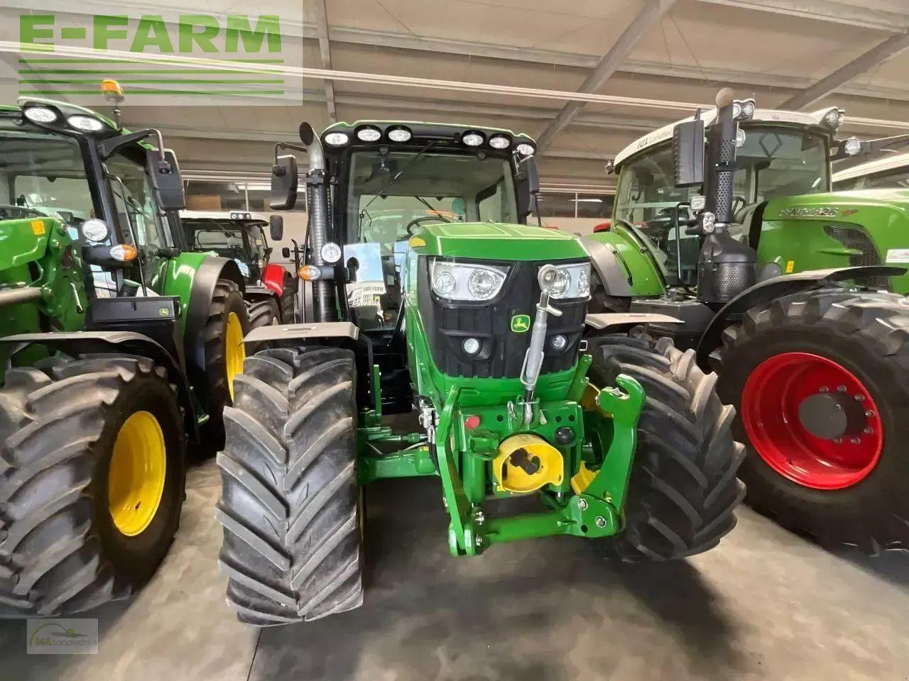 John Deere 6125 r - טרקטור חקלאי: תמונה 2 John Deere 6125 r - טרקטור חקלאי: תמונה 2