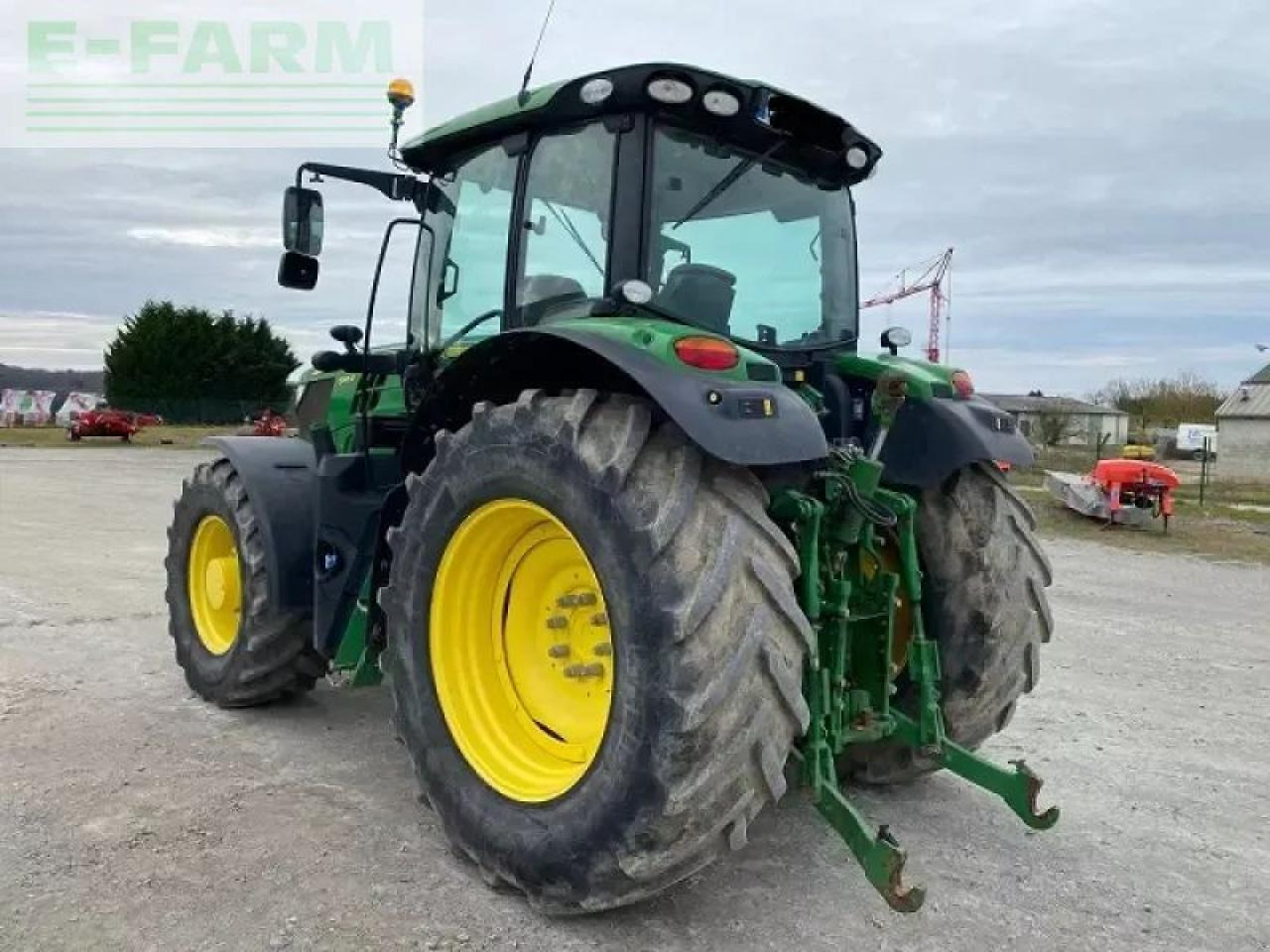 טרקטור חקלאי John Deere 6145r: תמונה 8