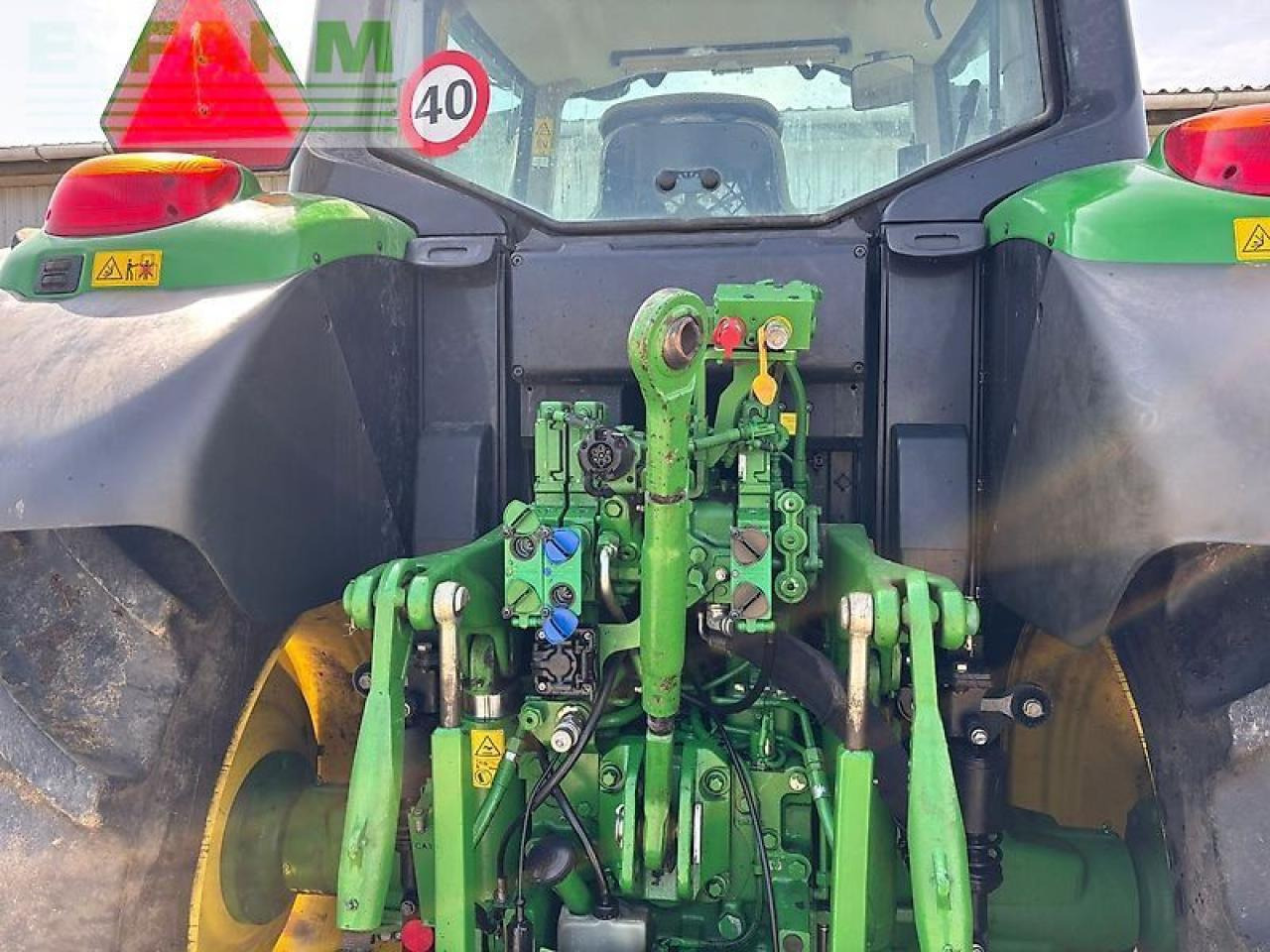 John Deere 6155m - טרקטור חקלאי: תמונה 3 John Deere 6155m - טרקטור חקלאי: תמונה 3