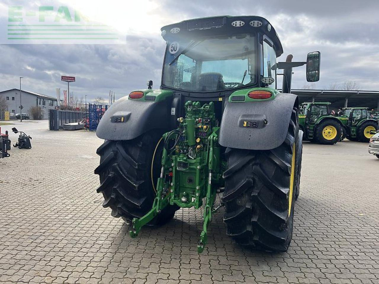 טרקטור חקלאי John Deere 6155r: תמונה 6
