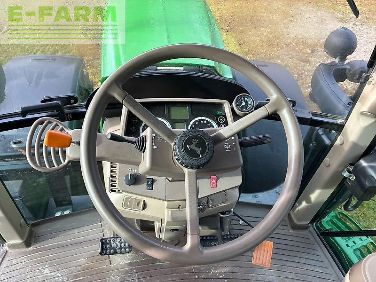 John Deere 6175m command quad - טרקטור חקלאי: תמונה 4 John Deere 6175m command quad - טרקטור חקלאי: תמונה 4