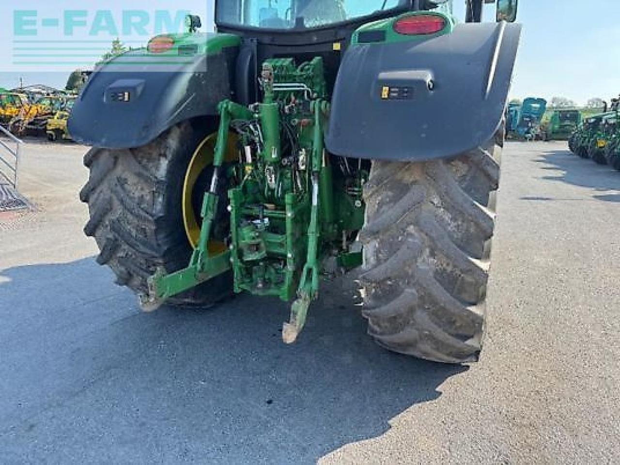 John Deere 6175r - טרקטור חקלאי: תמונה 3 John Deere 6175r - טרקטור חקלאי: תמונה 3