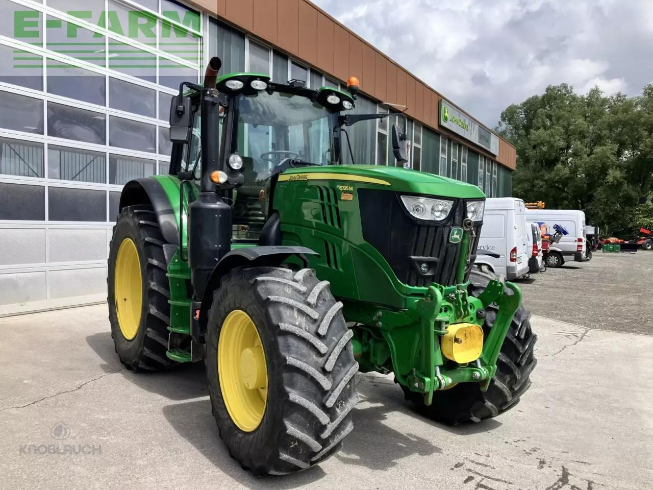 John Deere 6195m - טרקטור חקלאי: תמונה 1 John Deere 6195m - טרקטור חקלאי: תמונה 1