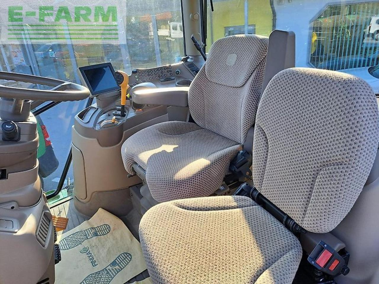 טרקטור חקלאי John Deere 6195r: תמונה 13