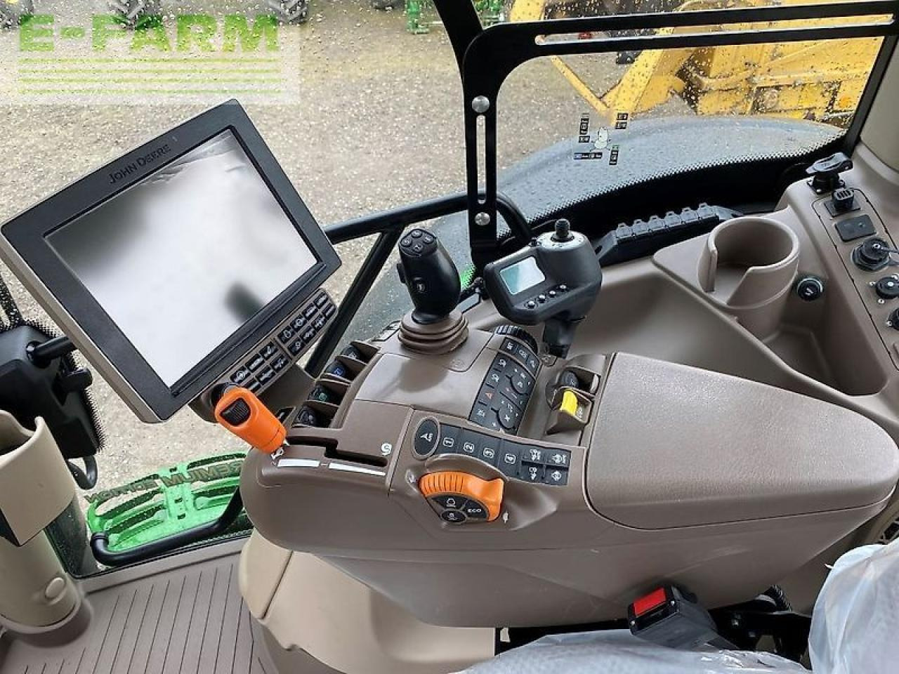 טרקטור חקלאי John Deere 6195r: תמונה 10