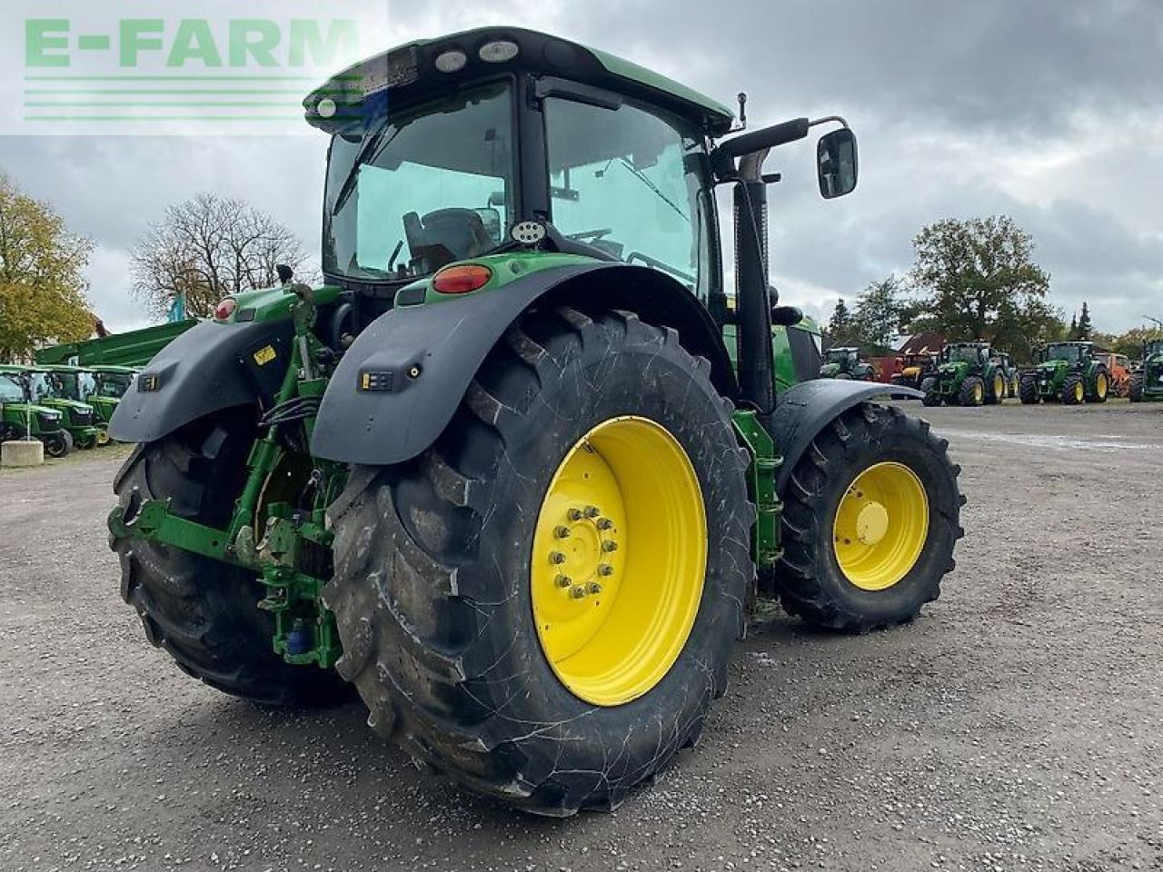 John Deere 6210r - טרקטור חקלאי: תמונה 3 John Deere 6210r - טרקטור חקלאי: תמונה 3