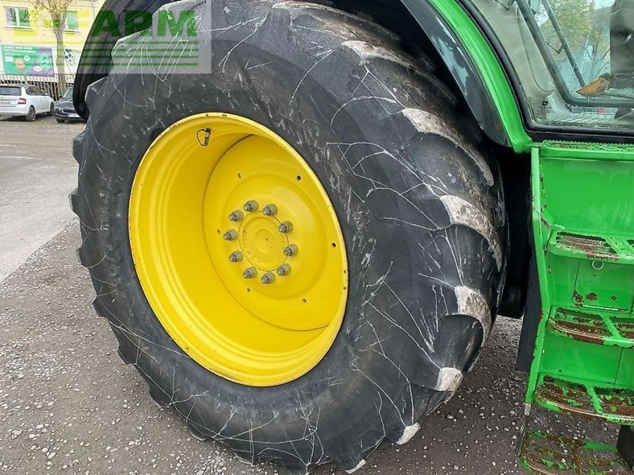 טרקטור חקלאי John Deere 6210r: תמונה 8