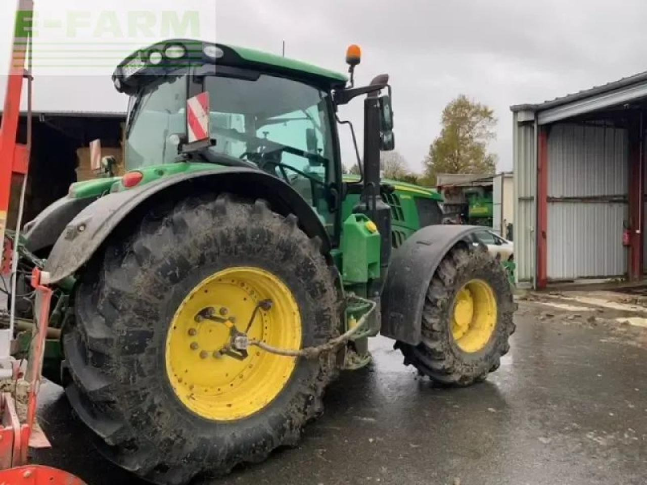 John Deere 6215r - טרקטור חקלאי: תמונה 3 John Deere 6215r - טרקטור חקלאי: תמונה 3