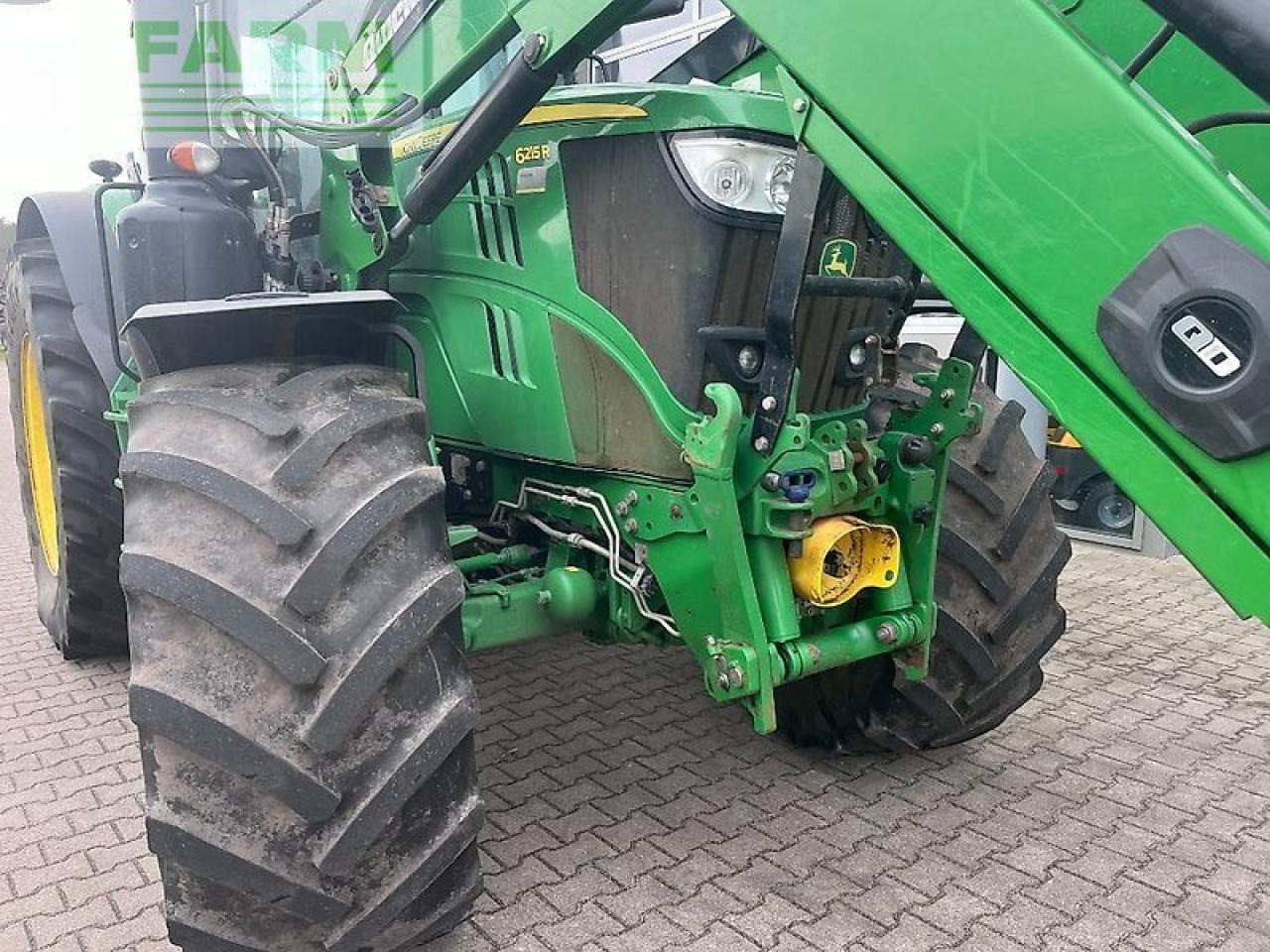 John Deere 6215r - טרקטור חקלאי: תמונה 2 John Deere 6215r - טרקטור חקלאי: תמונה 2