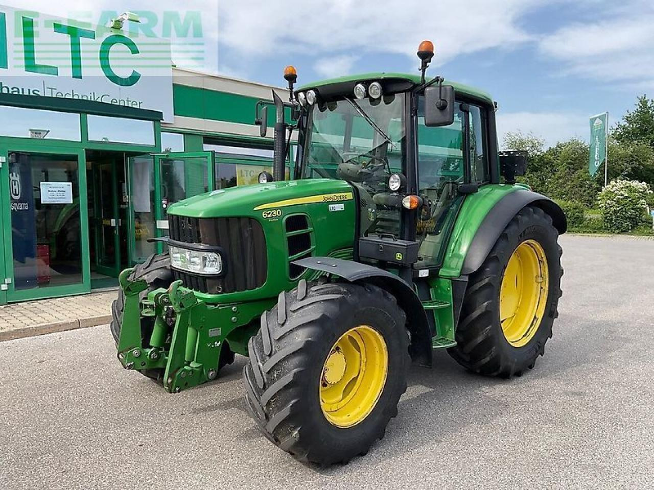 John Deere 6230 premium - טרקטור חקלאי: תמונה 1 John Deere 6230 premium - טרקטור חקלאי: תמונה 1