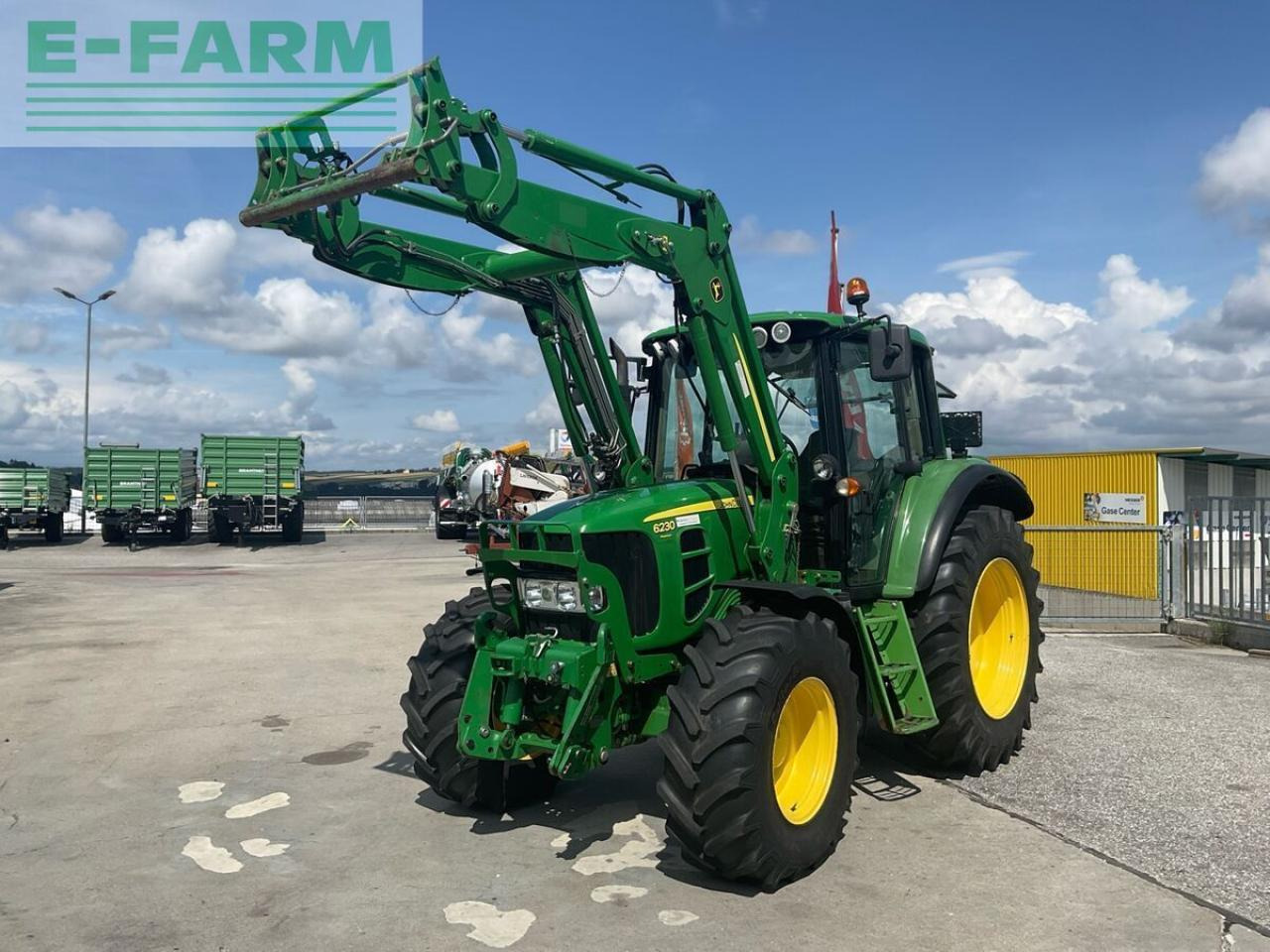 John Deere 6230 - טרקטור חקלאי: תמונה 1 John Deere 6230 - טרקטור חקלאי: תמונה 1