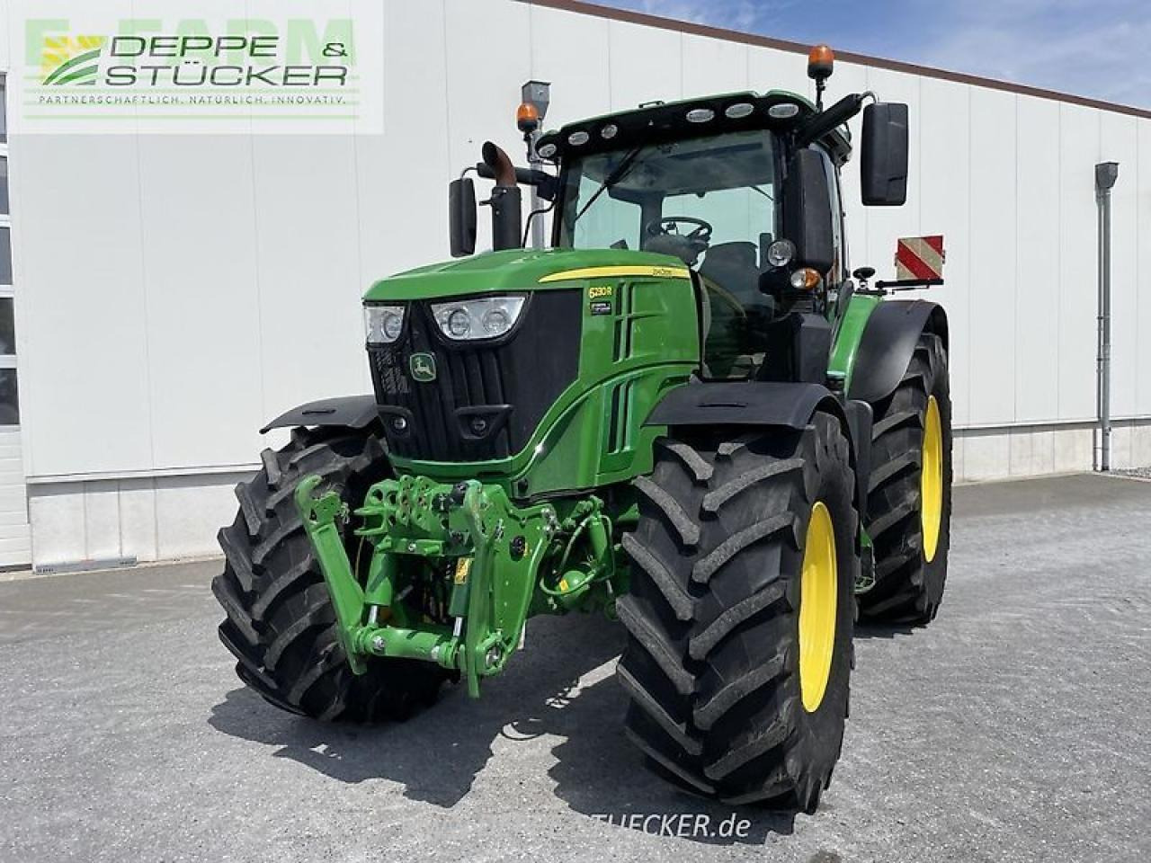 טרקטור חקלאי John Deere 6230r: תמונה 17