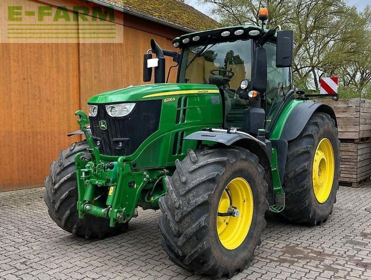 John Deere 6230r - טרקטור חקלאי: תמונה 1 John Deere 6230r - טרקטור חקלאי: תמונה 1