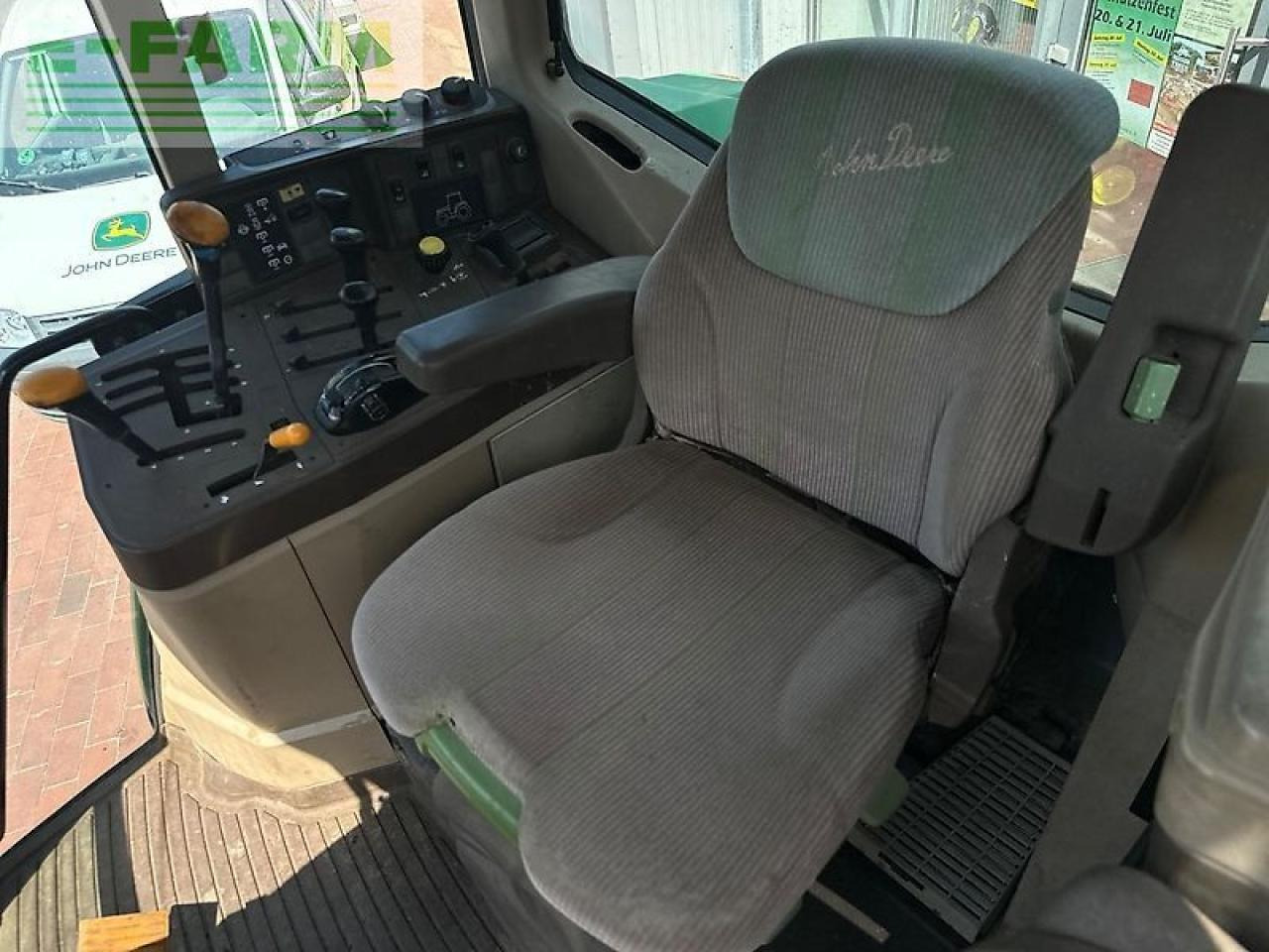 John Deere 6810 premium - טרקטור חקלאי: תמונה 5 John Deere 6810 premium - טרקטור חקלאי: תמונה 5