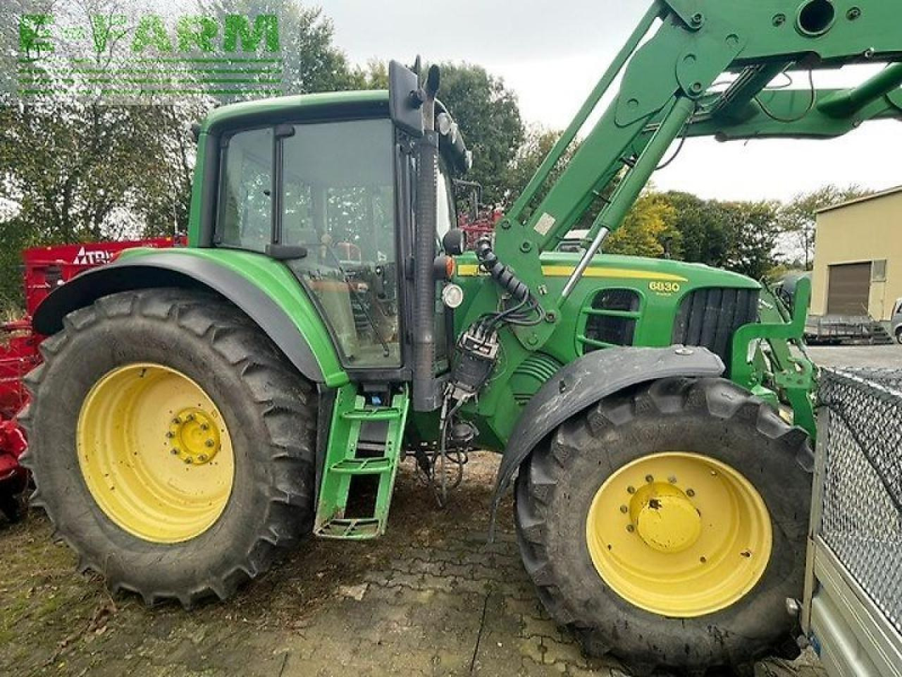 John Deere 6830 premium - טרקטור חקלאי: תמונה 2 John Deere 6830 premium - טרקטור חקלאי: תמונה 2