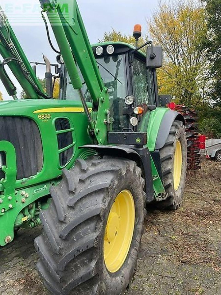 John Deere 6830 premium - טרקטור חקלאי: תמונה 1 John Deere 6830 premium - טרקטור חקלאי: תמונה 1