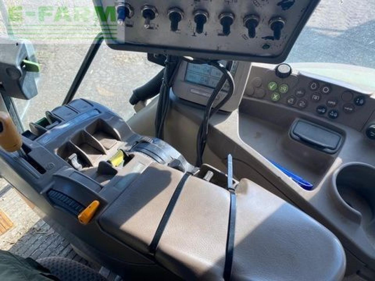 John Deere 6830 - טרקטור חקלאי: תמונה 2 John Deere 6830 - טרקטור חקלאי: תמונה 2