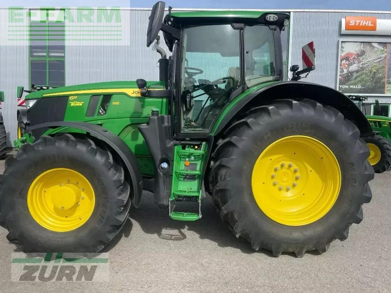 John Deere 6r195 / 6r 195 - טרקטור חקלאי: תמונה 1 John Deere 6r195 / 6r 195 - טרקטור חקלאי: תמונה 1