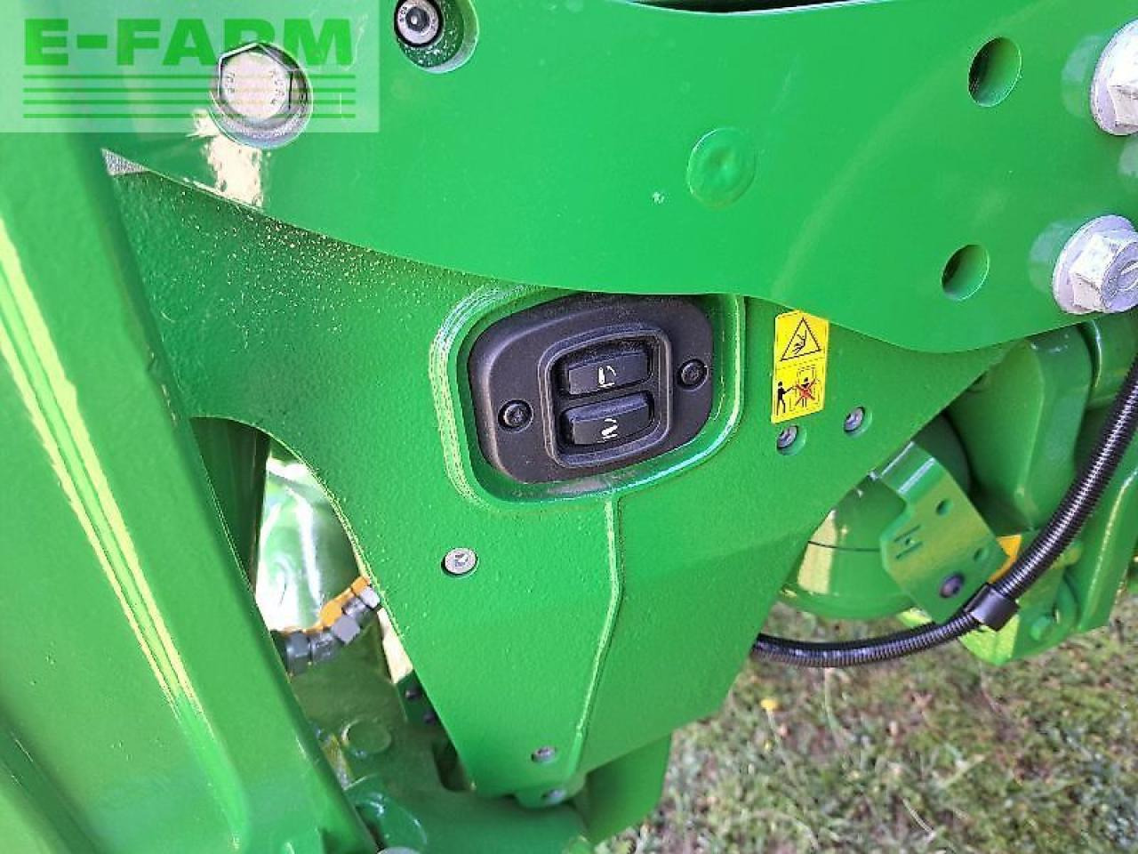John Deere 6r195 / 6r195 - טרקטור חקלאי: תמונה 5 John Deere 6r195 / 6r195 - טרקטור חקלאי: תמונה 5