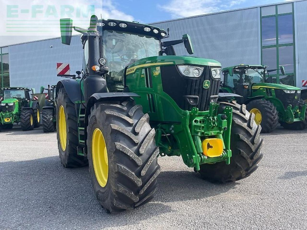 John Deere 6r250 / 6r 250 - טרקטור חקלאי: תמונה 1 John Deere 6r250 / 6r 250 - טרקטור חקלאי: תמונה 1