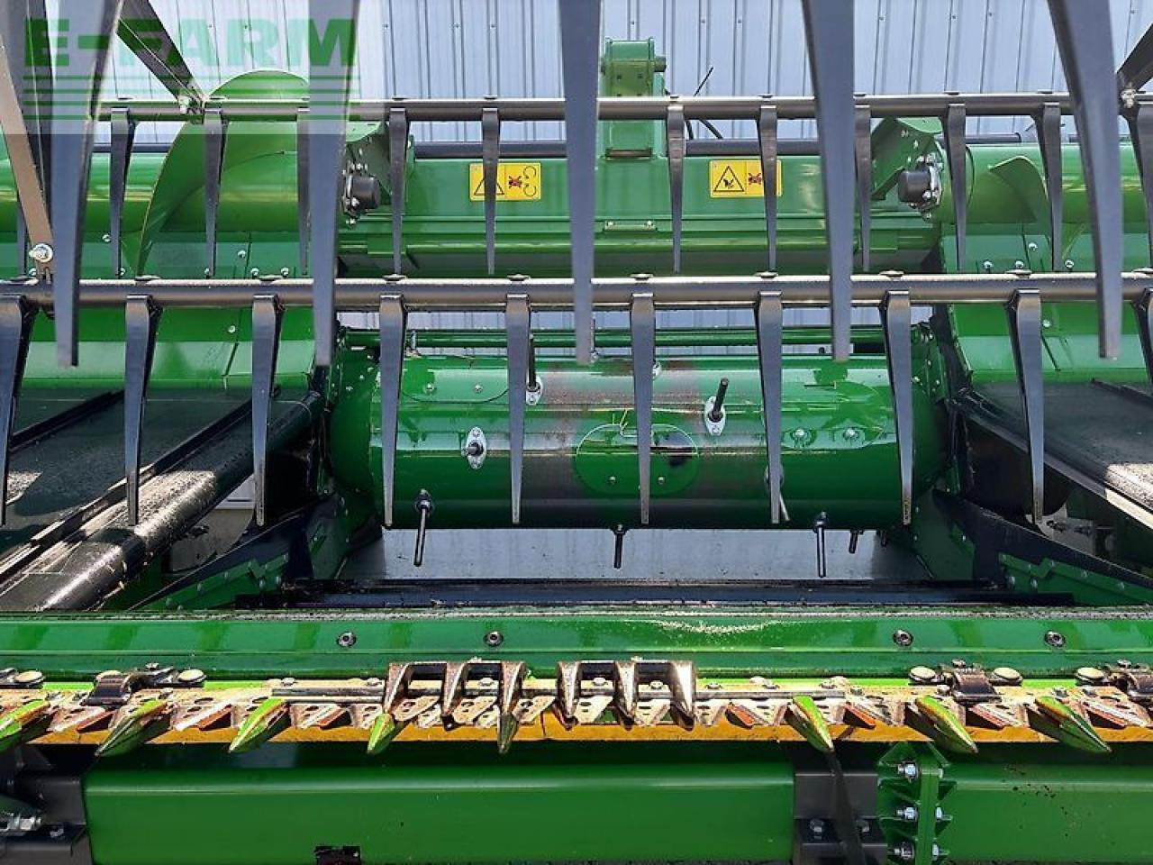 John Deere 735d - צרופת מקצרת מספוא: תמונה 3 John Deere 735d - צרופת מקצרת מספוא: תמונה 3