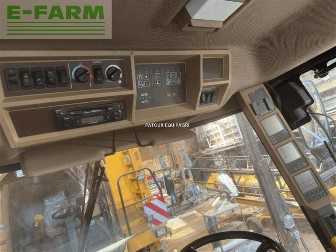 John Deere 7400 4rm - מקצרת מספוא: תמונה 3 John Deere 7400 4rm - מקצרת מספוא: תמונה 3