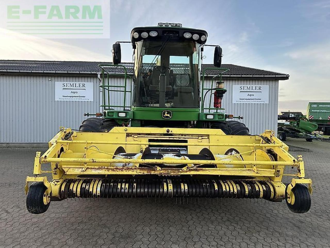 John Deere 7700 - טרקטור חקלאי: תמונה 2 John Deere 7700 - טרקטור חקלאי: תמונה 2