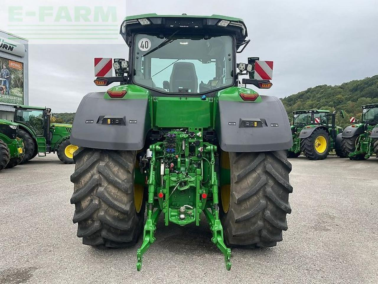 John Deere 7r330 / 7r 330 - טרקטור חקלאי: תמונה 4 John Deere 7r330 / 7r 330 - טרקטור חקלאי: תמונה 4