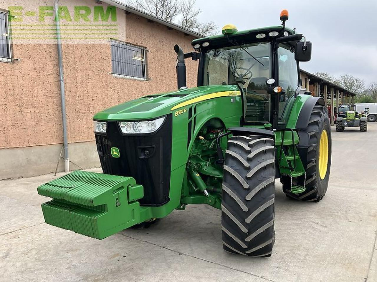 John Deere 8310r powr shift *motor neu* - טרקטור חקלאי: תמונה 2 John Deere 8310r powr shift *motor neu* - טרקטור חקלאי: תמונה 2